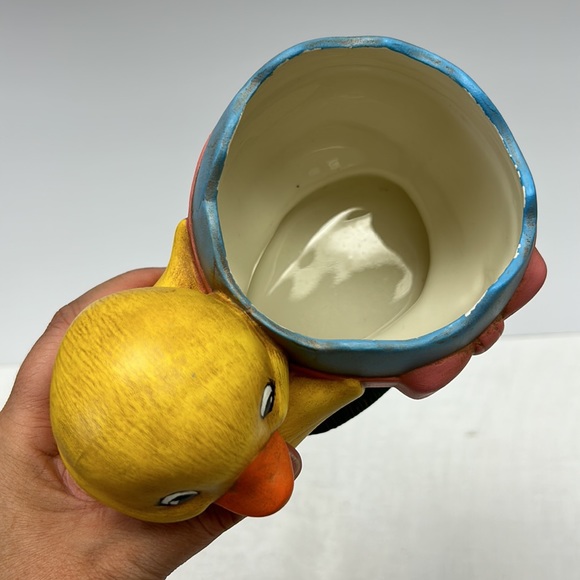 - Vintage handmade ceramic Easter baby duck  and egg planter - Picture 5 of 8